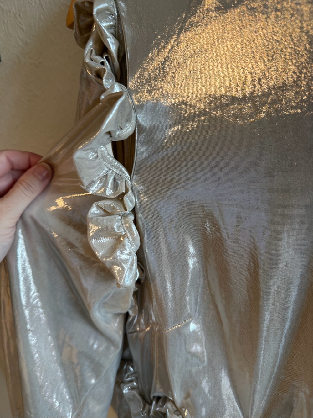 Metallic Champagne Ruffle-Back Blouse - Picture 4 of 6